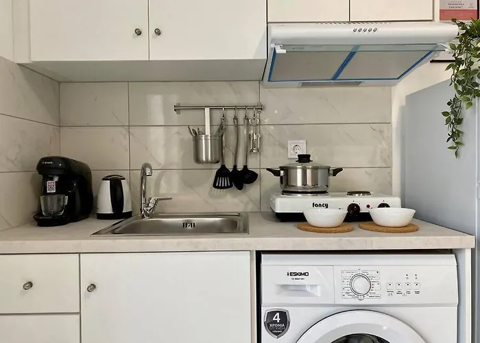 Apartamento Stylish In Town, Walking Distance To The - No 10 Cós