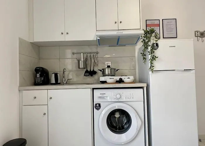 Stylish In Town, Walking Distance To The - No 10 Apartmán